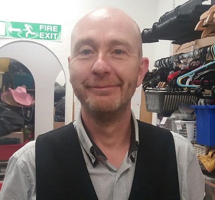 Shop Retail Warwick Street Leamington The Myton Hospices Hospice Kingsly