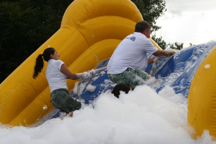 The Myton Hospices - It's a Knock Out - Photo Gallery