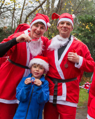 The Myton Hospices - Galleries - Santa Dash - Warwick Leamington Spa Coventry Rugby - Event Photos