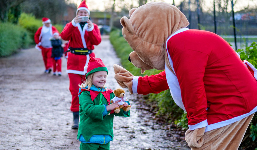 The Myton Hospices - Santa Dash 2019 - Teaser Photos14