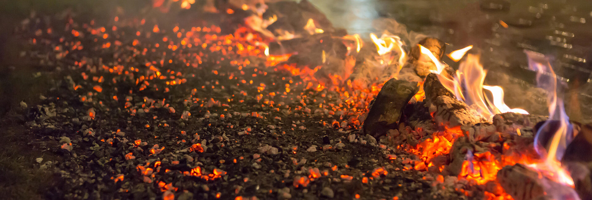 The Myton Hospices - Firewalk 2021 - Flex Slider