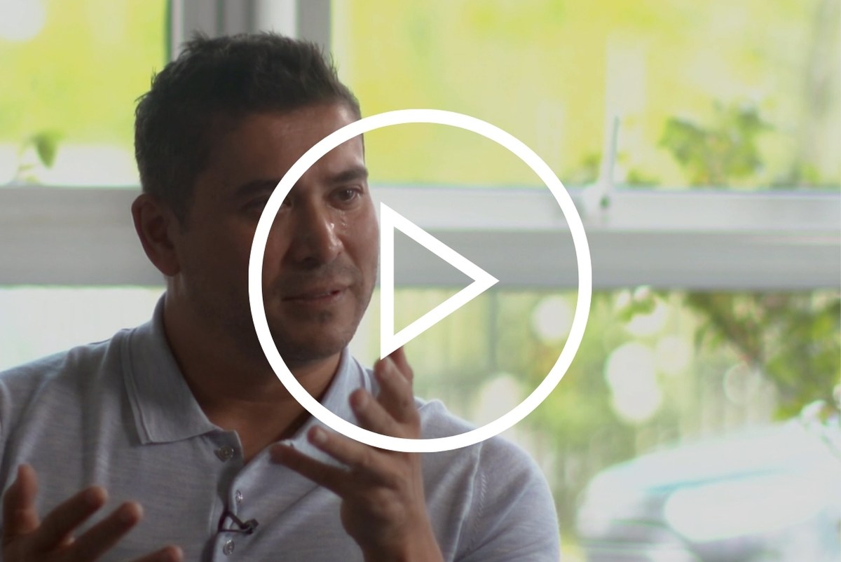 TV Presenter Rav Wilding Visits Coventry Myton Hospice Video