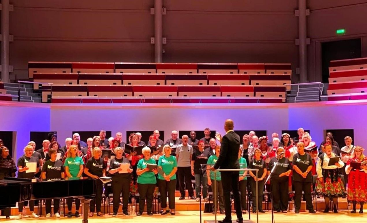 The Myton Choir performing