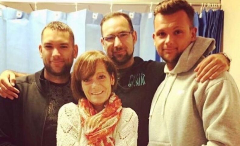 The Myton Hospices - Andrea with sons Alex, Elliott and James