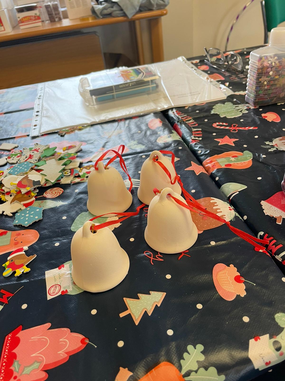 The Myton Hospices - Festive Fun Day Painting Activity