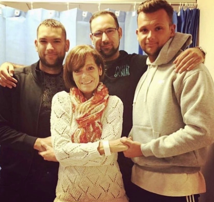 The Myton Hospices - Andrea Ricardo with sons The Myton Hospices - Andrea Ricardo with sons