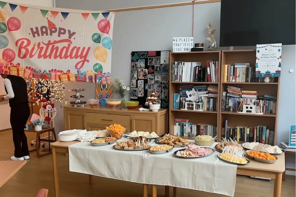 The Myton Hospices - Warwick Myton Hospice Birthday Party
