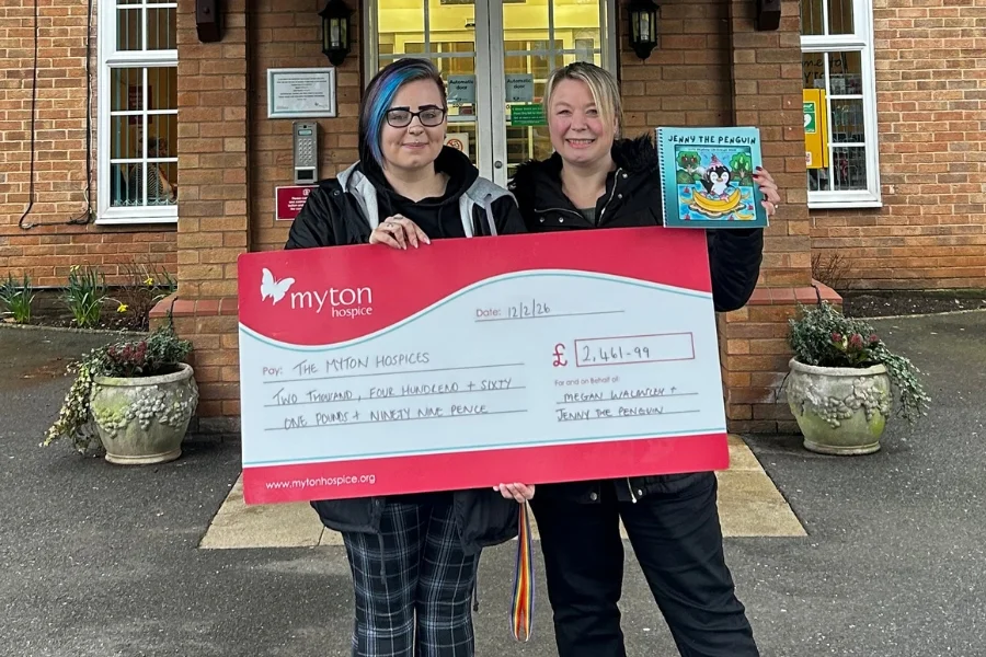 The Myton Hospices - Megan and Kim at Warwick Myton Hospice