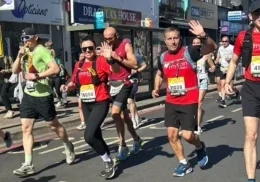 The Myton Hospices - Holly Kerrigan and Chris Godber at the Brighton Marathon